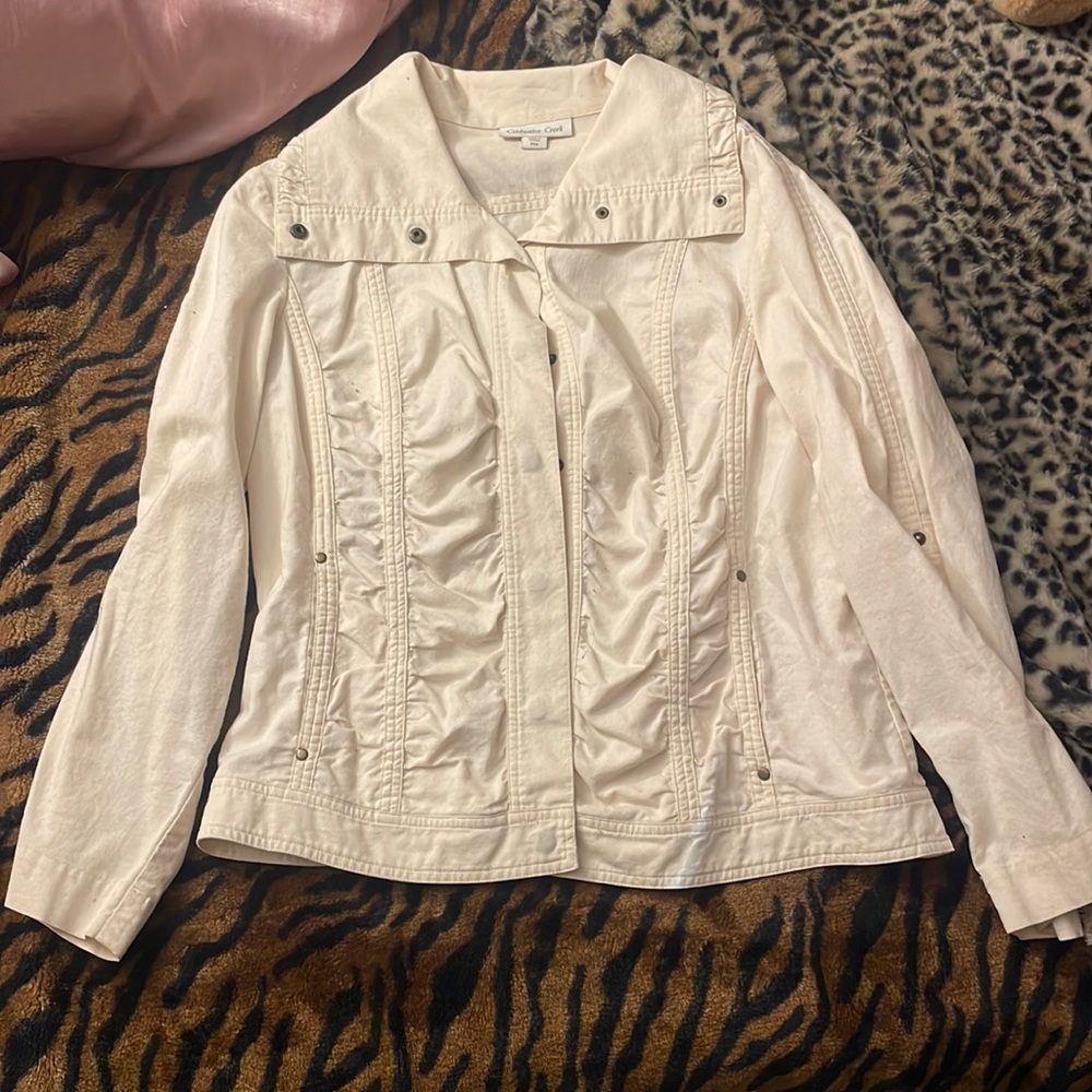 Cream colored Long-sleeve & Light-weight Jacket Small-petite
